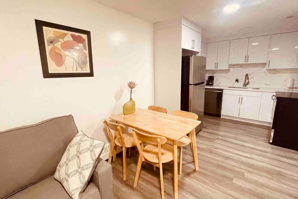 Appartamento Unit #201 Cozy Mountain View 1Br In Dt Canmore Esterno foto