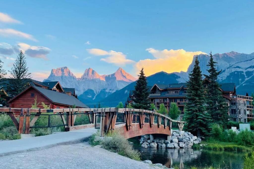 Appartamento Unit #201 Cozy Mountain View 1Br In Dt Canmore Esterno foto